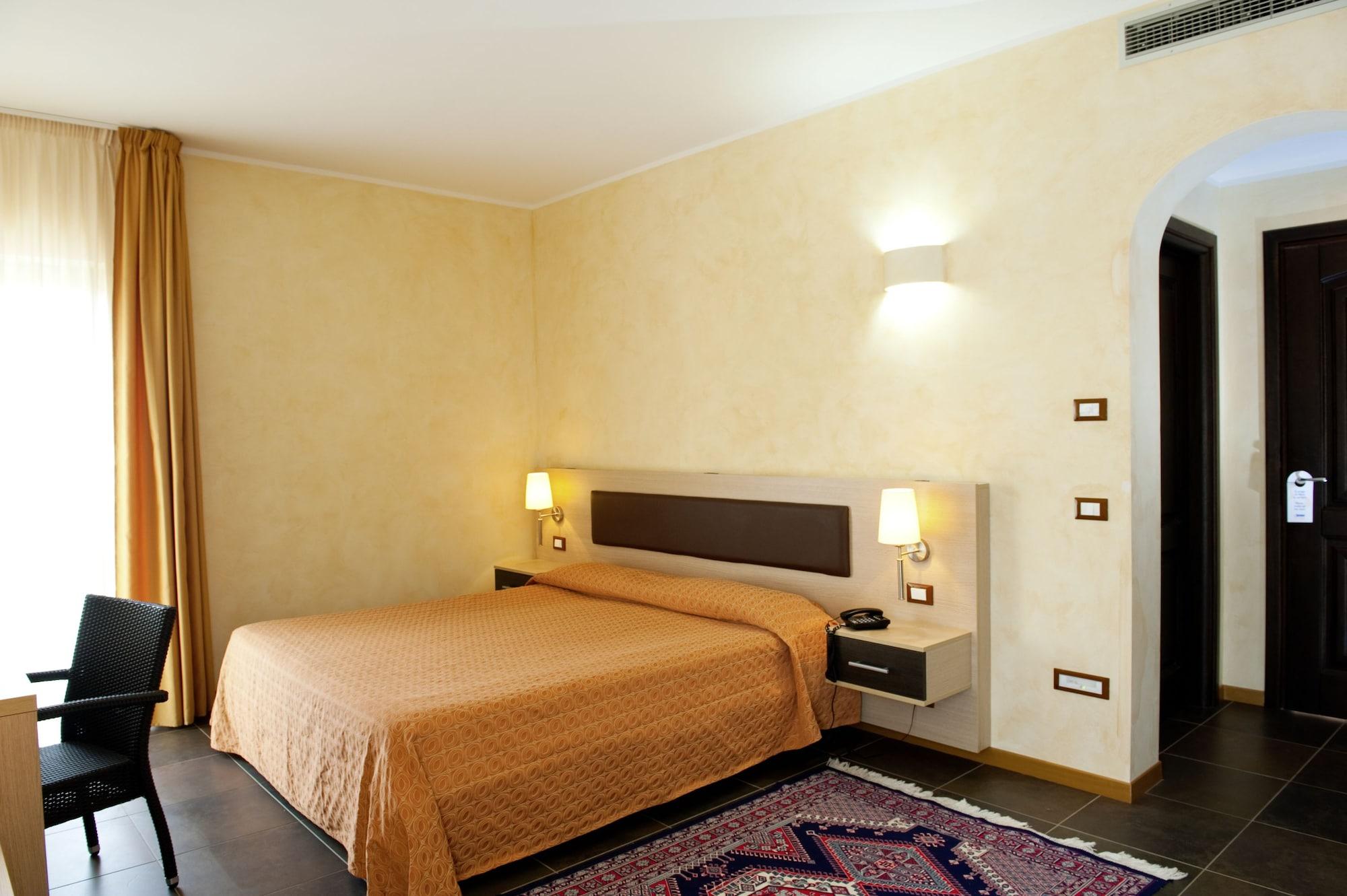 Bv Borgo Del Principe Hotel Дзамброне Екстериор снимка