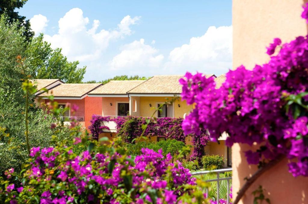 Bv Borgo Del Principe Hotel Дзамброне Екстериор снимка